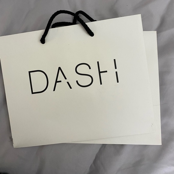 DASH BY THE KARDASHIANS BAG - Picture 1 of 2